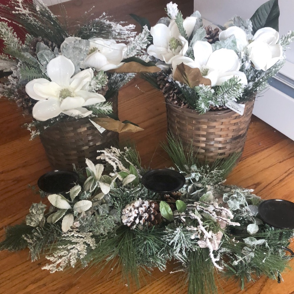 NEW Christmas Holiday Garland Wreath Decoration